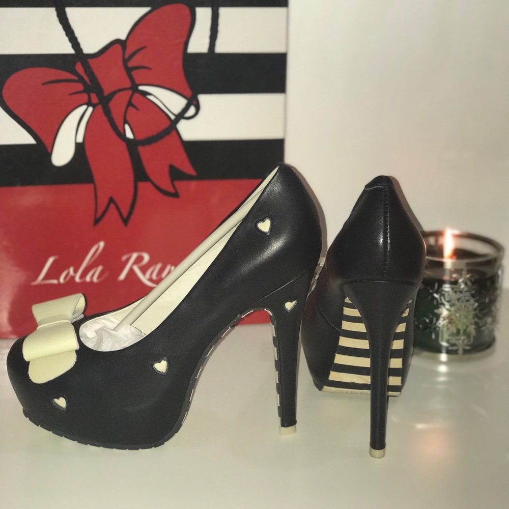 Black and Cream Marilyn Pump Heel from Lola Ramona